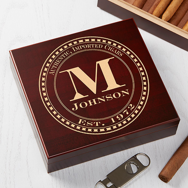 Personalized Cherry Wood Cigar Humidor 20 Count - Gentleman's Seal - 17535